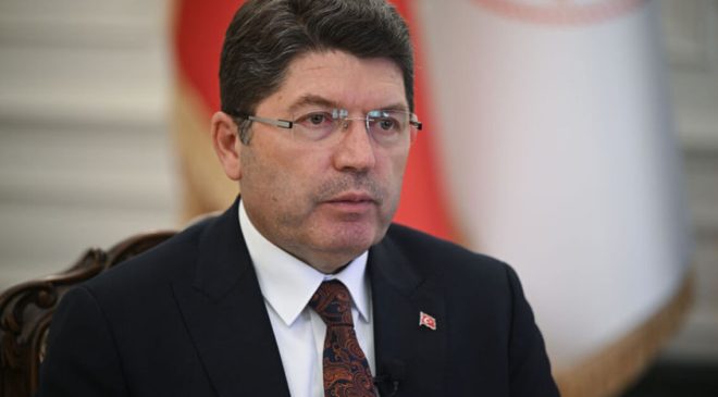 Bakan Tunç: AK Partili belediyelere de soruşturma açıldı | Son dakika haberleri